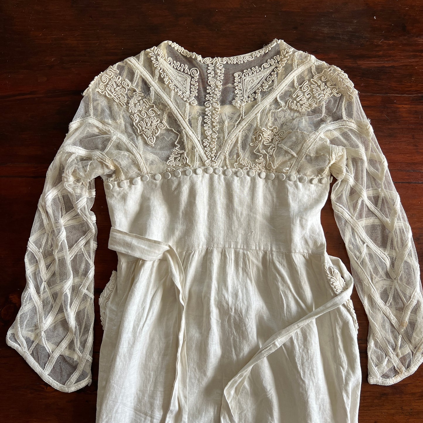 1910s/1920s Antique Linen and Lace Embroidered Dress