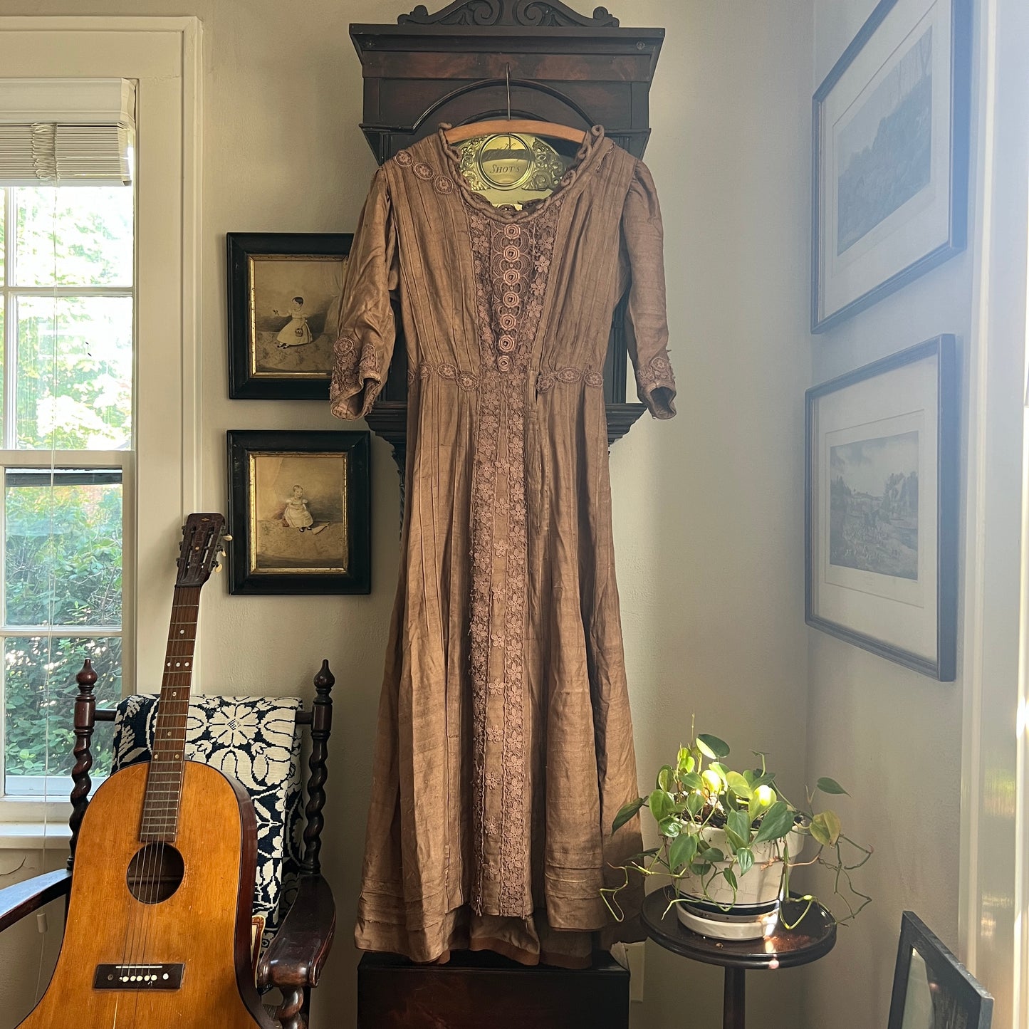 Victorian Linen and Lace Victorian Edwardian Dress